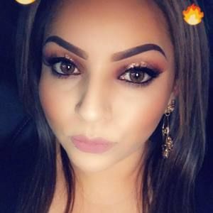 Meet your Posher, Gloria